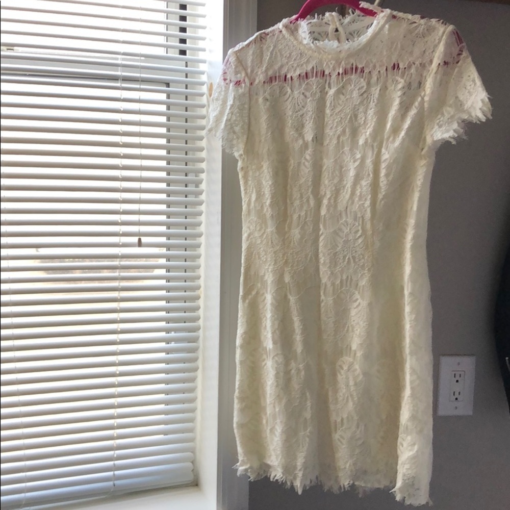 Walter baker lace dress sz. M